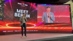 Jonas Schorr (Urban Impact) on the stage of Boom-up festival in Incheon Startup Park